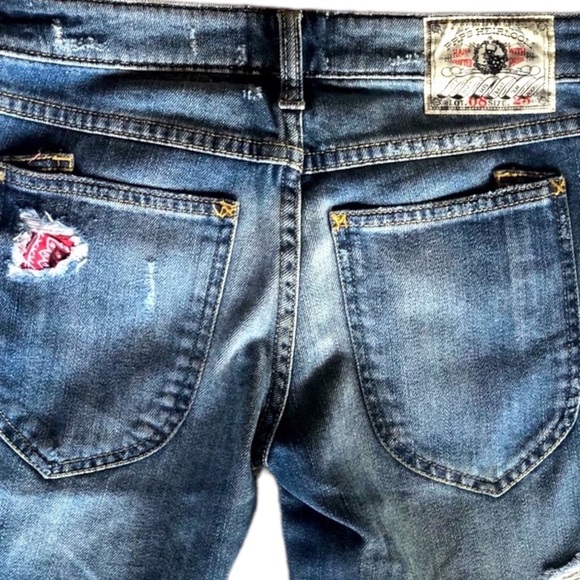 Vintage Lo Rise PRPS Distressed Skinny Jeans with Red Bandanna Accent - Picture 6 of 10